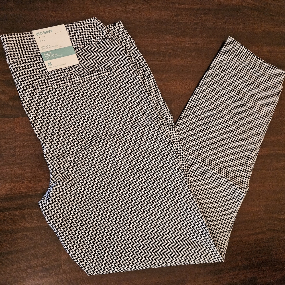 Old Navy Mid-Rise Pixie Pants, Houndstooth Size 8